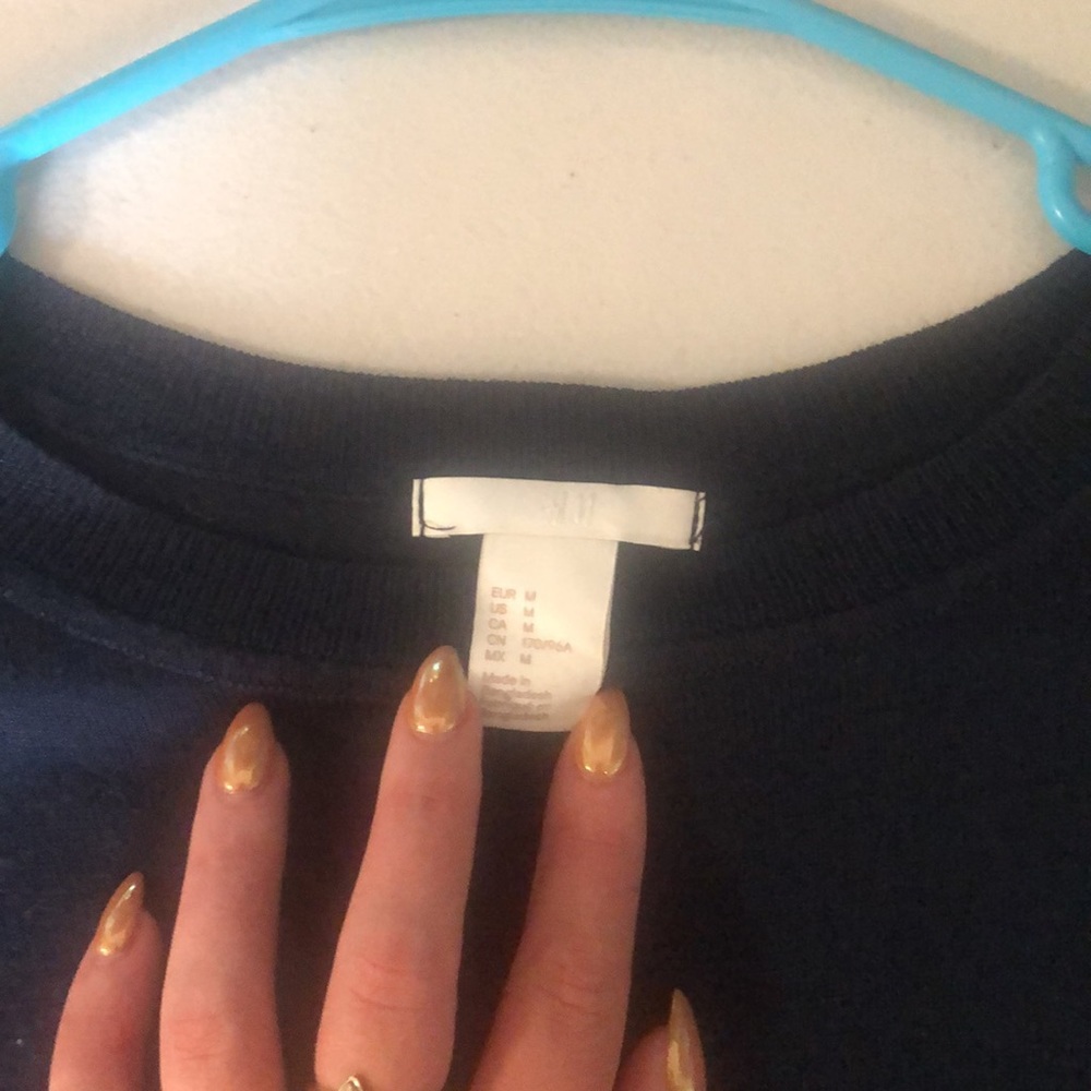Light sweater - Picture 2 of 2
